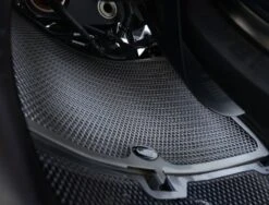 R&G RAD0220BK Radiateurbeschermer Zwart Yamaha YZF-R6 (17-)