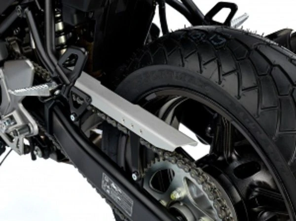 Suzuki Ketting Beschermer SV 650 Scrambler SV 650 1 Suzuki Ketting Beschermer SV 650 Scrambler SV 650