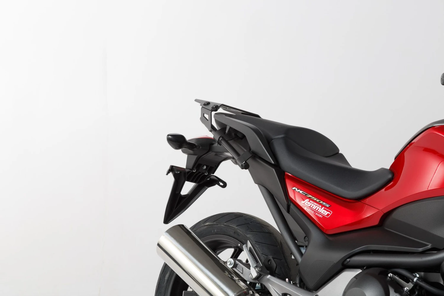 SW-Motech Koffersysteem Trax Adventure Zwart 45/45L Honda NC 700/750 S/X 3 SW-Motech Koffersysteem Trax Adventure Zwart 45/45L Honda NC 700/750 S/X - Afbeelding 3